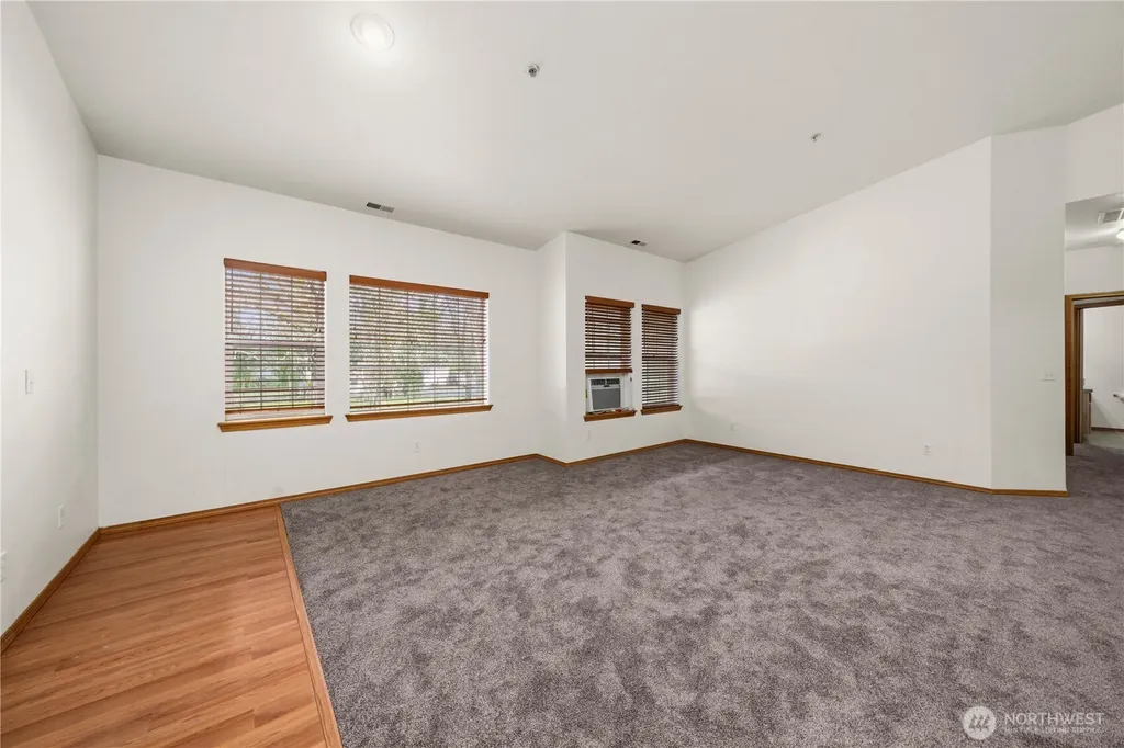 8113 Custer Rd. SW Lakewood WA 98499