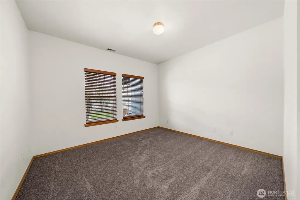 8113 Custer Rd. SW Lakewood WA 98499
