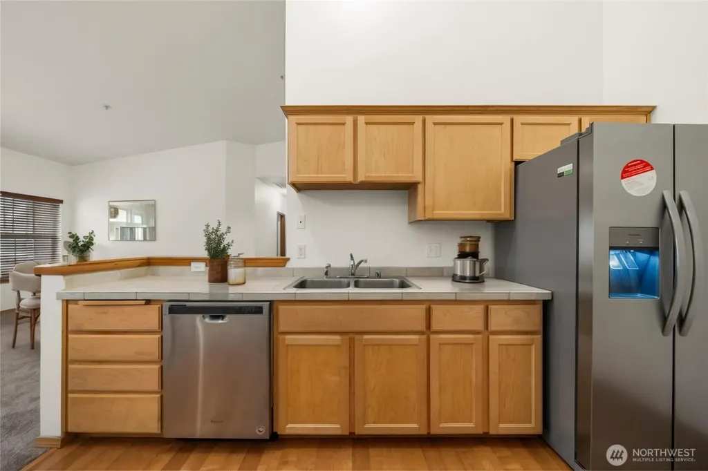 8113 Custer Rd. SW Lakewood WA 98499