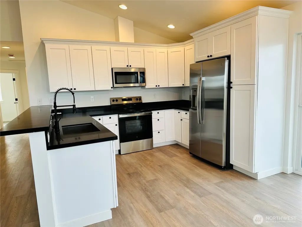 400 Malibu Street SW Ocean Shores WA 98569