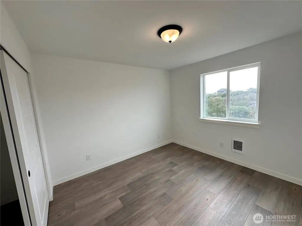 400 Malibu Street SW Ocean Shores WA 98569