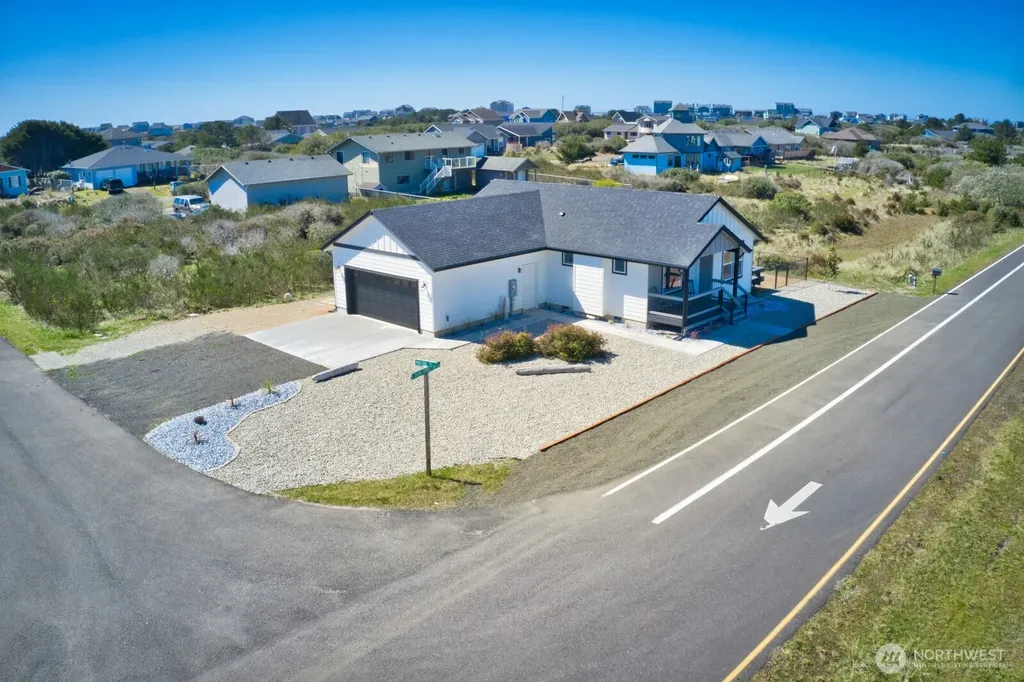 400 Malibu Street SW Ocean Shores WA 98569