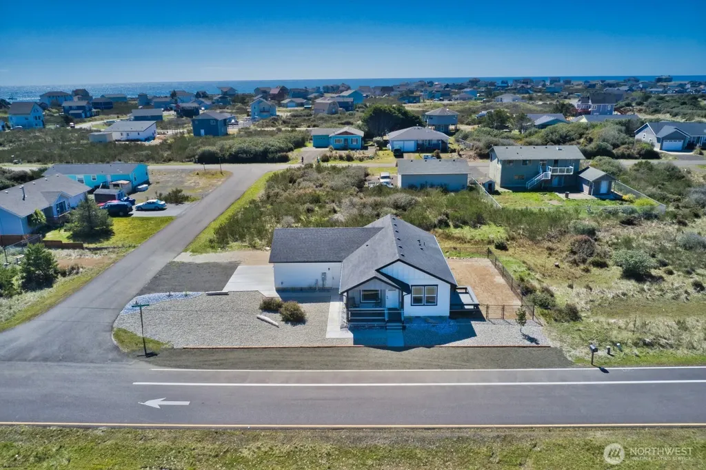 400 Malibu Street SW Ocean Shores WA 98569