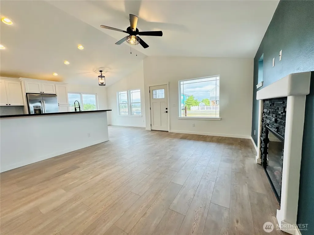 400 Malibu Street SW Ocean Shores WA 98569