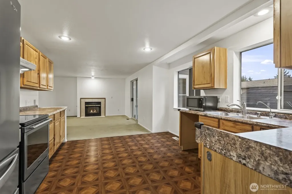 5404 158th Place SW Edmonds WA 98026
