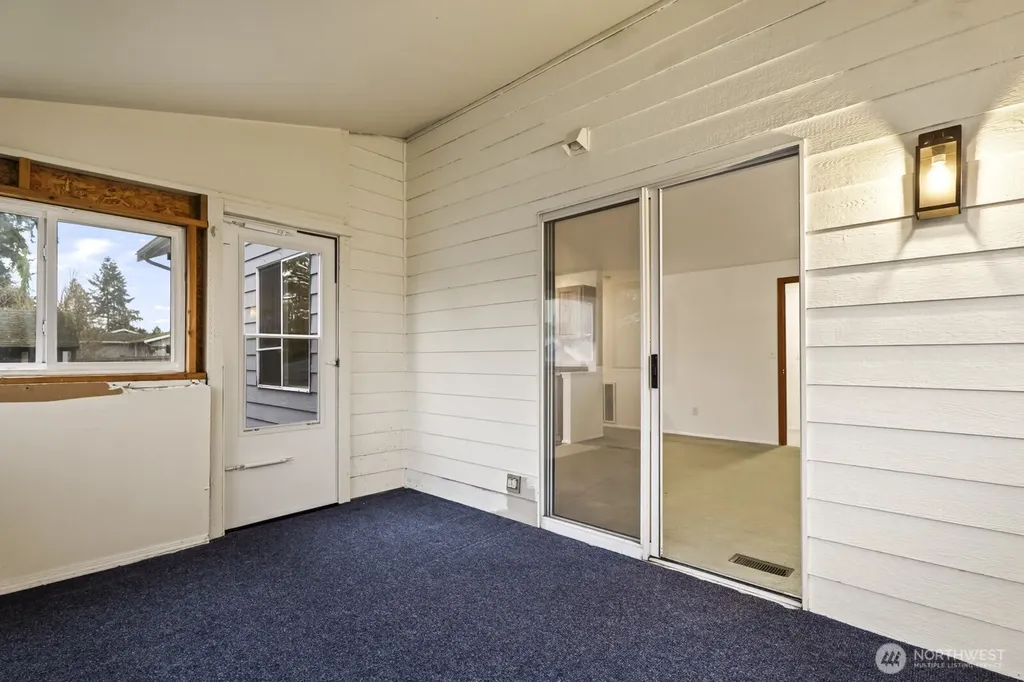 5404 158th Place SW Edmonds WA 98026