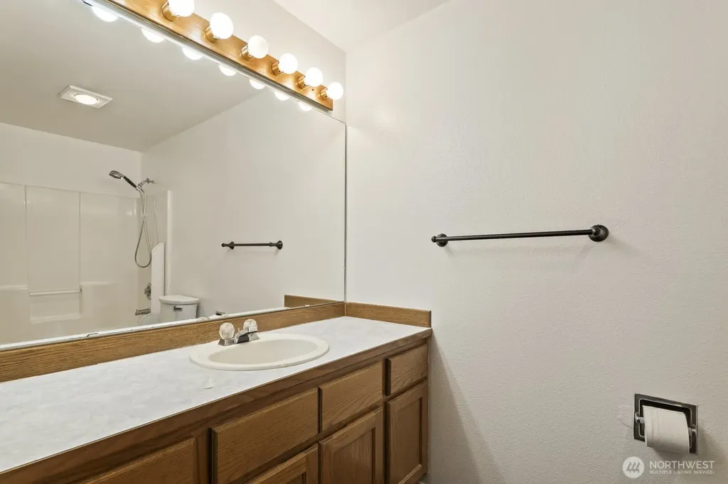 5404 158th Place SW Edmonds WA 98026