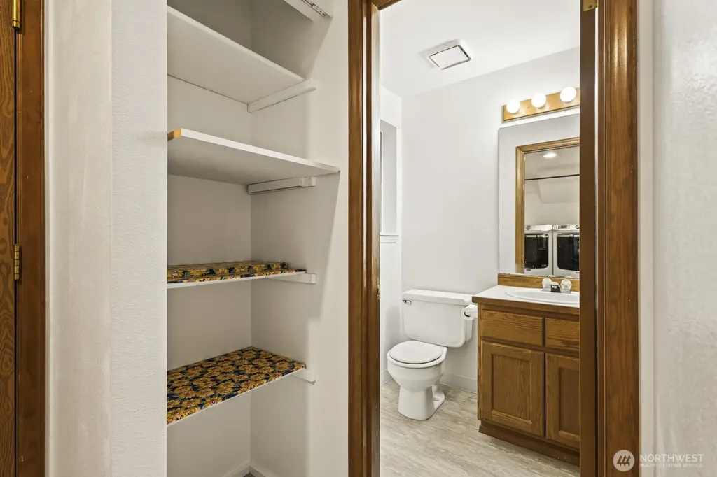 5404 158th Place SW Edmonds WA 98026