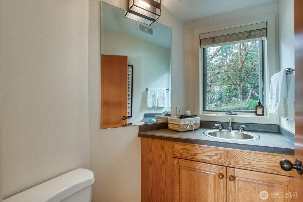 573 Harborview Lane Orcas Island WA 98243
