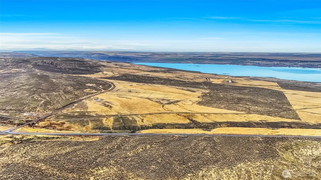 1 Banks Lake View Road NE Coulee City WA 99115