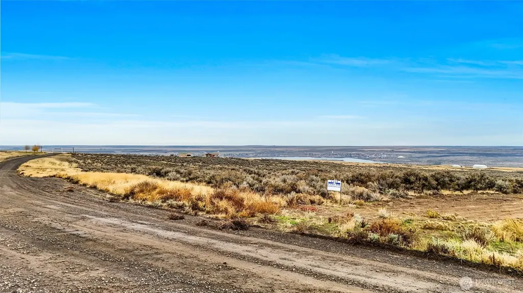 1 Banks Lake View Road NE Coulee City WA 99115