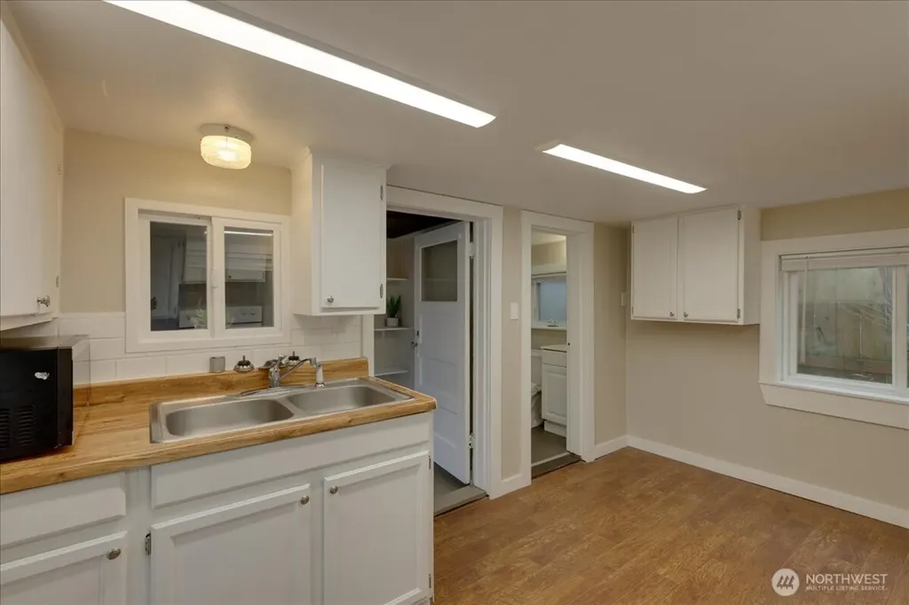 150 Hardie Avenue SW Renton WA 98057