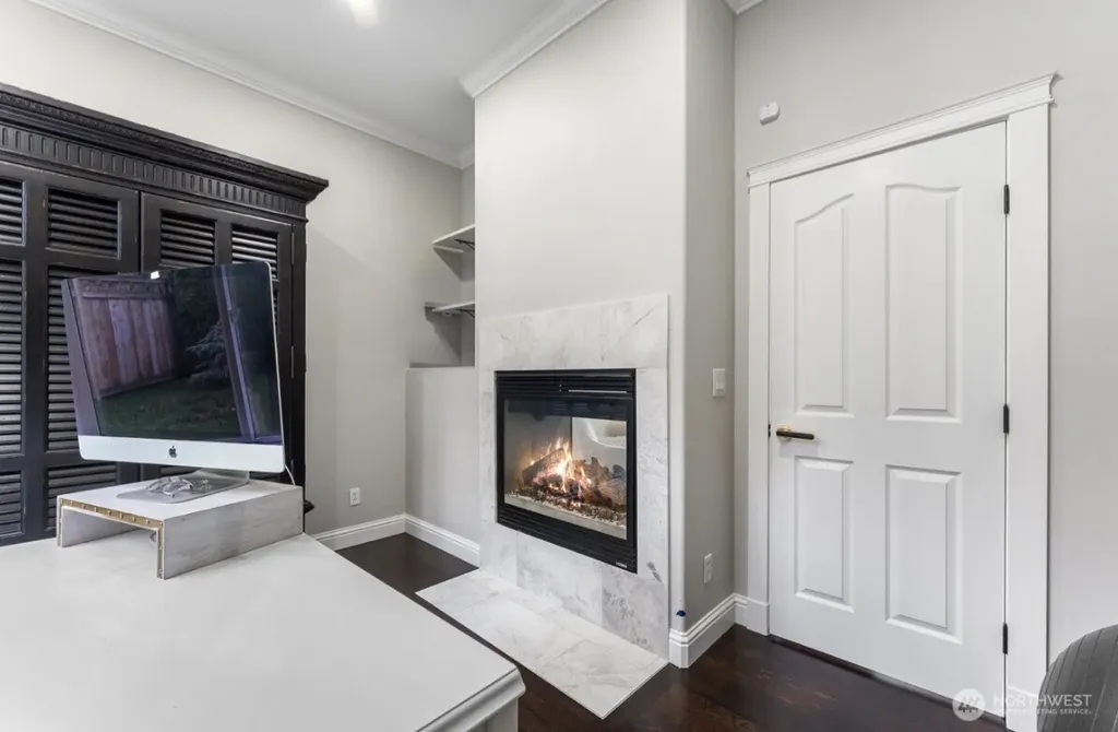 5228 Highland Dr SE Auburn WA 98092