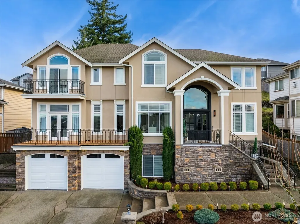 5228 Highland Dr SE Auburn WA 98092
