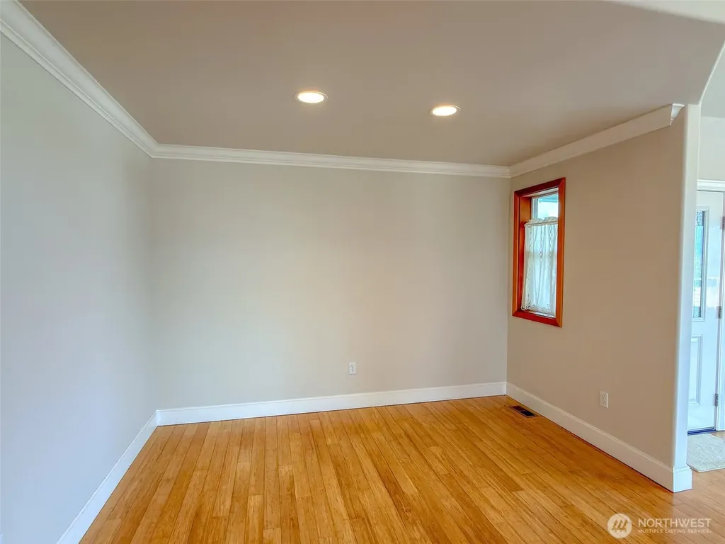 31 Opal Lane Sequim WA 98382