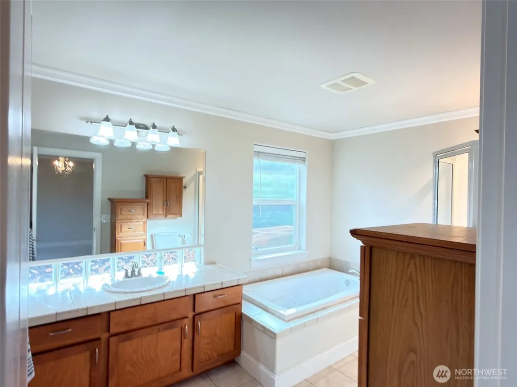31 Opal Lane Sequim WA 98382