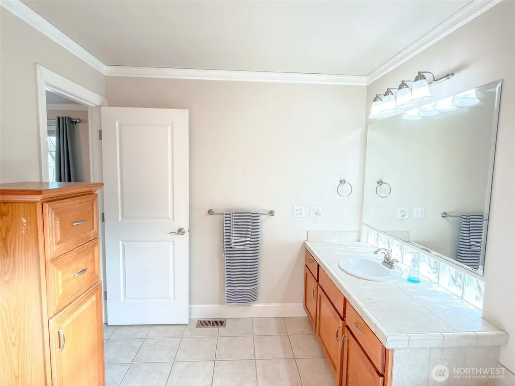 31 Opal Lane Sequim WA 98382