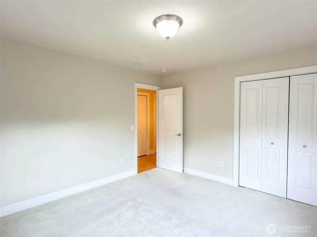 31 Opal Lane Sequim WA 98382