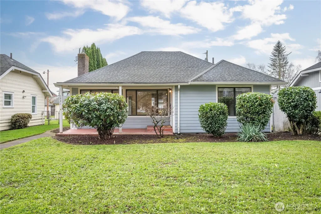 1531 Nichols Boulevard Longview WA 98632