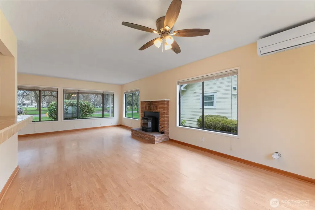 1531 Nichols Boulevard Longview WA 98632