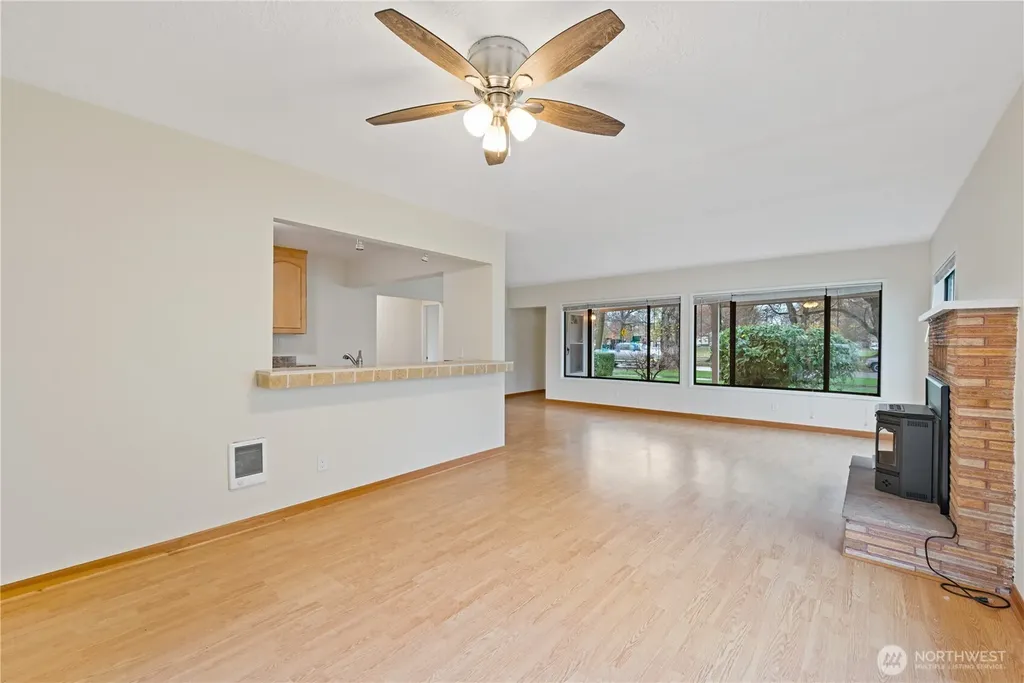 1531 Nichols Boulevard Longview WA 98632