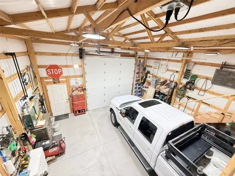 82 Nichols Road Omak WA 98841