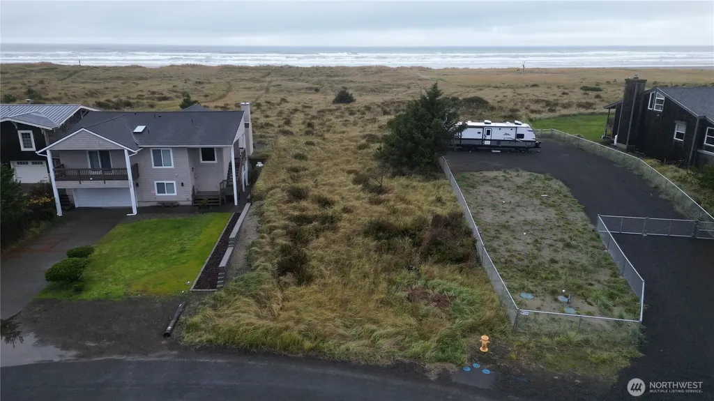 33707 G Street Ocean Park WA 98640