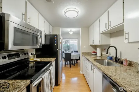 323 75th Street SE Everett WA 98203