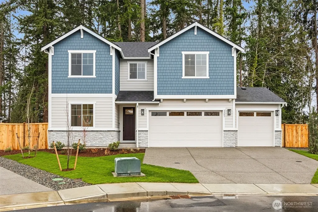 2207 Oak Court Milton WA 98354