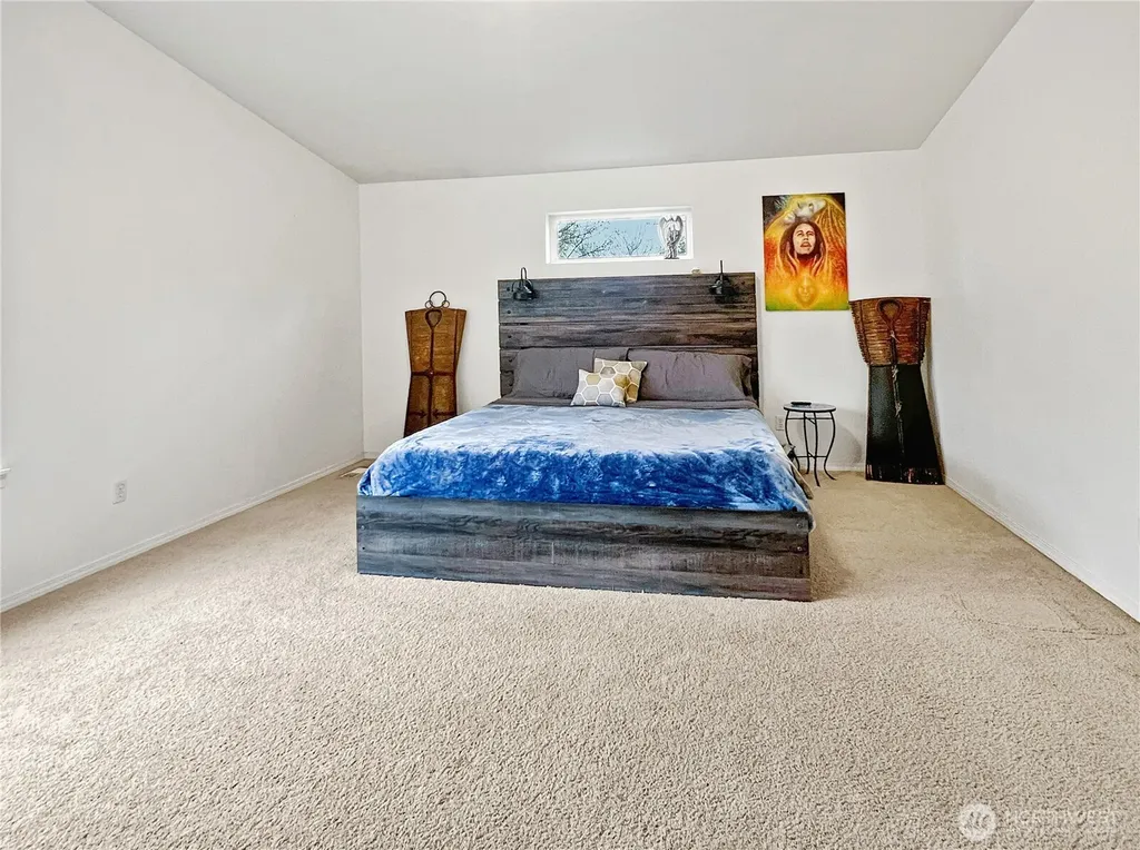 1100 9th Avenue Milton WA 98354