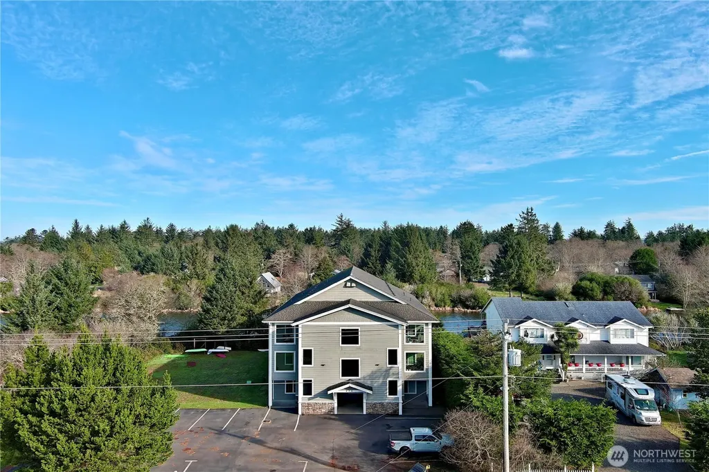 978 Point Brown Avenue SE Ocean Shores WA 98569