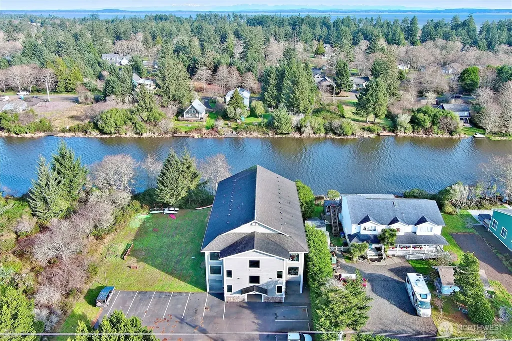 978 Point Brown Avenue SE Ocean Shores WA 98569