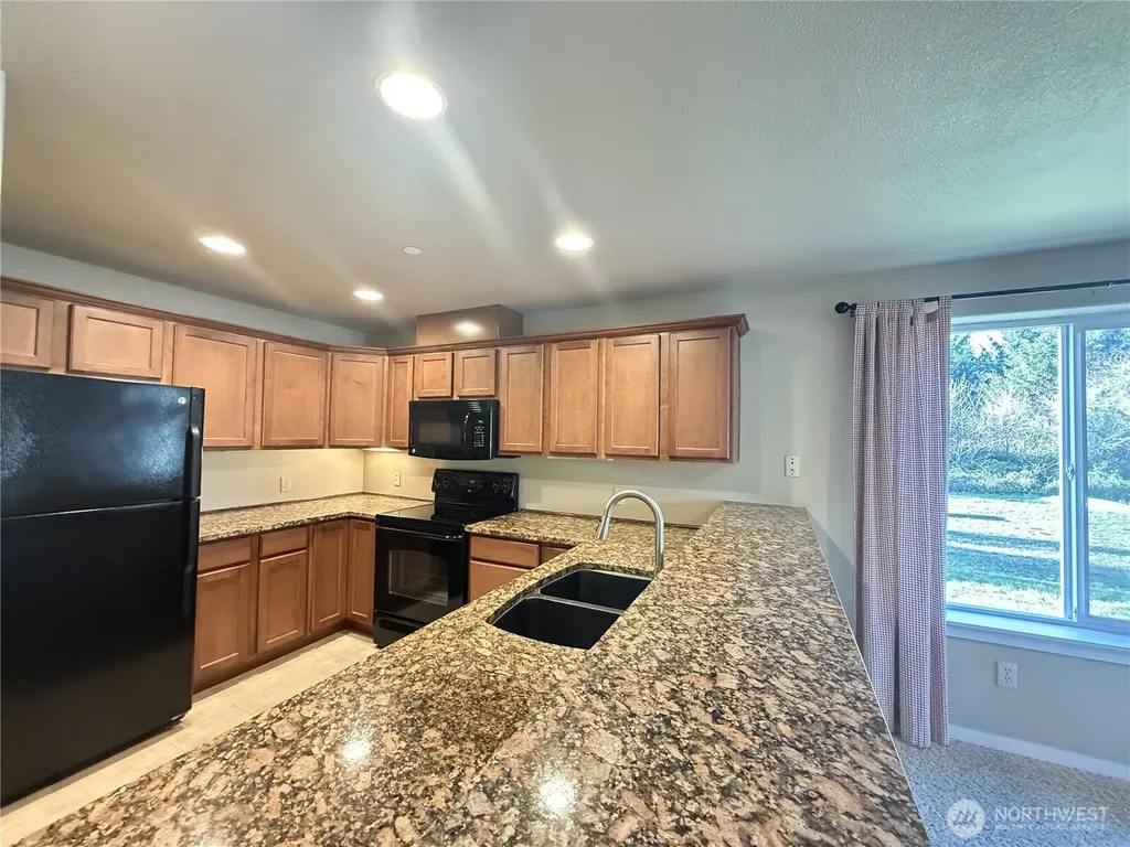 978 Point Brown Avenue SE Ocean Shores WA 98569