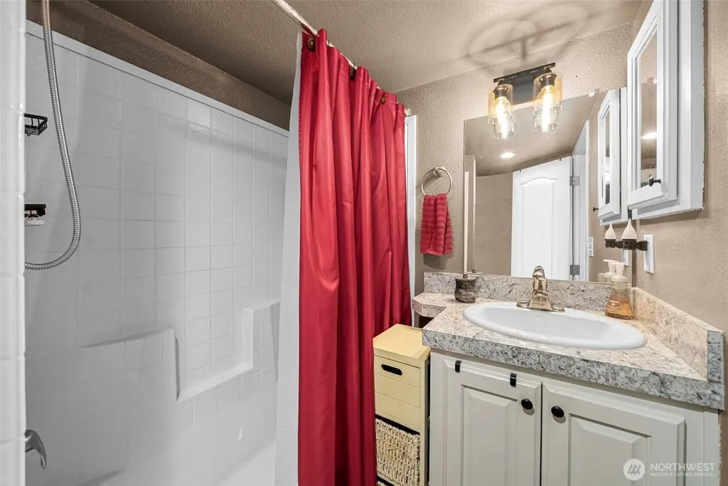1546 SE Reservation Road Olympia WA 98513
