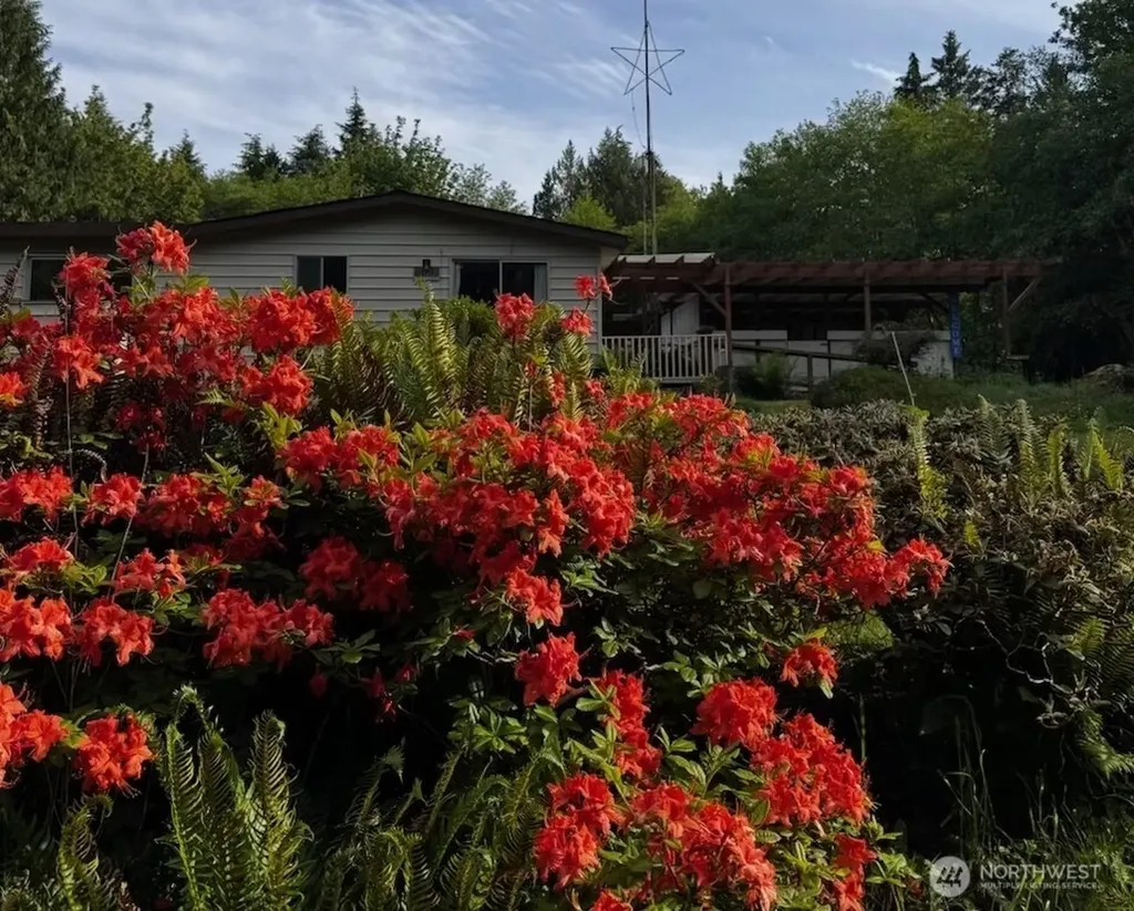 6091 NE Twin Spits Road Hansville WA 98340