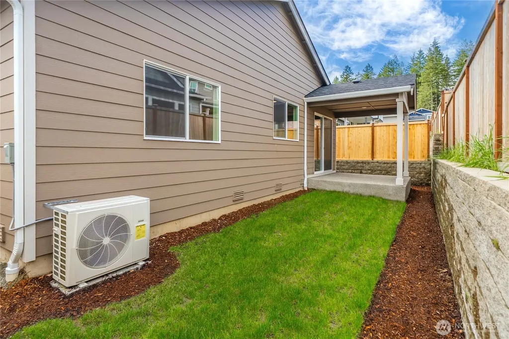 4203 SW Rustler Street Port Orchard WA 98367
