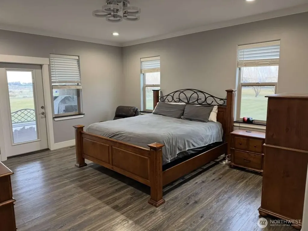 4337 Road 7.4 NE Moses Lake WA 98837