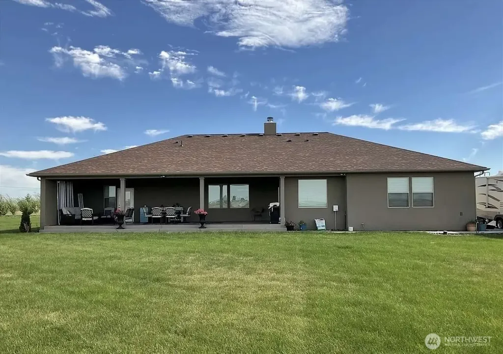 4337 Road 7.4 NE Moses Lake WA 98837