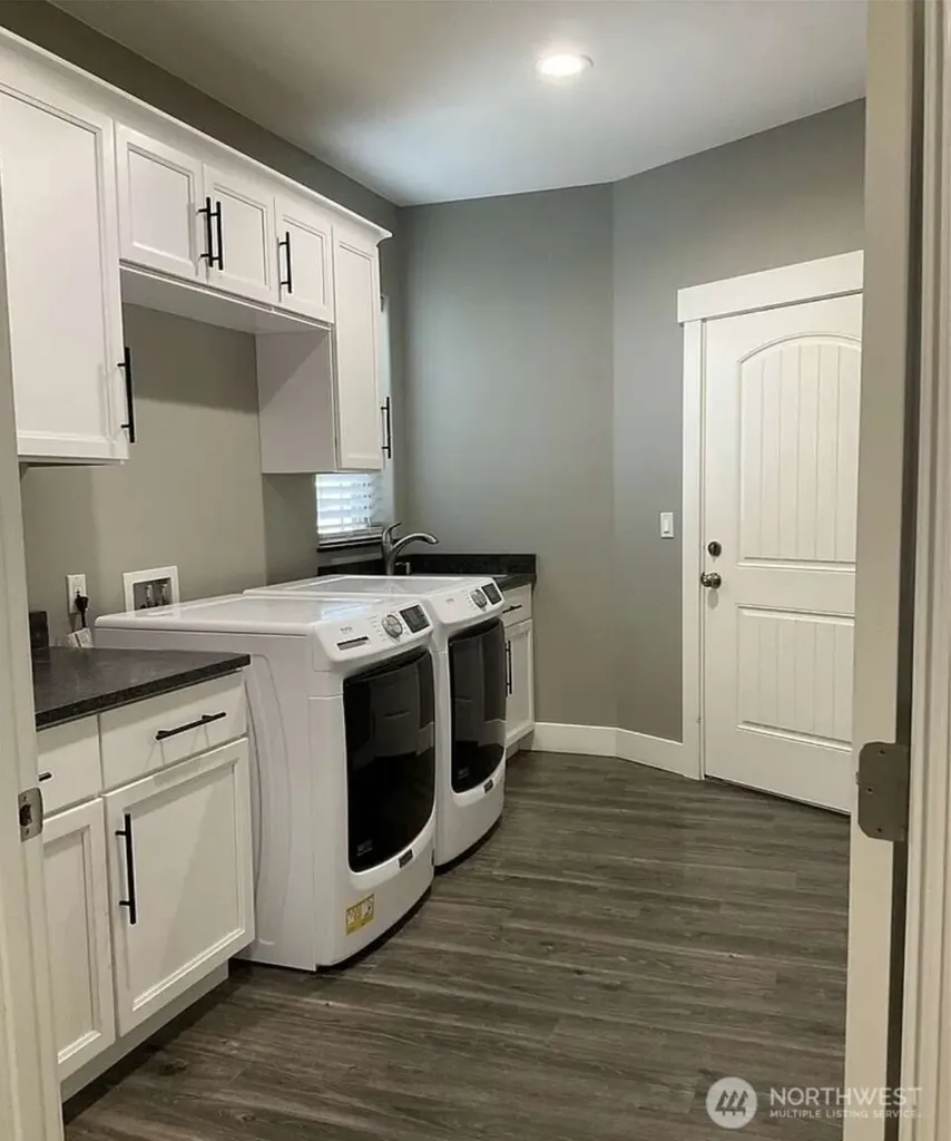 4337 Road 7.4 NE Moses Lake WA 98837