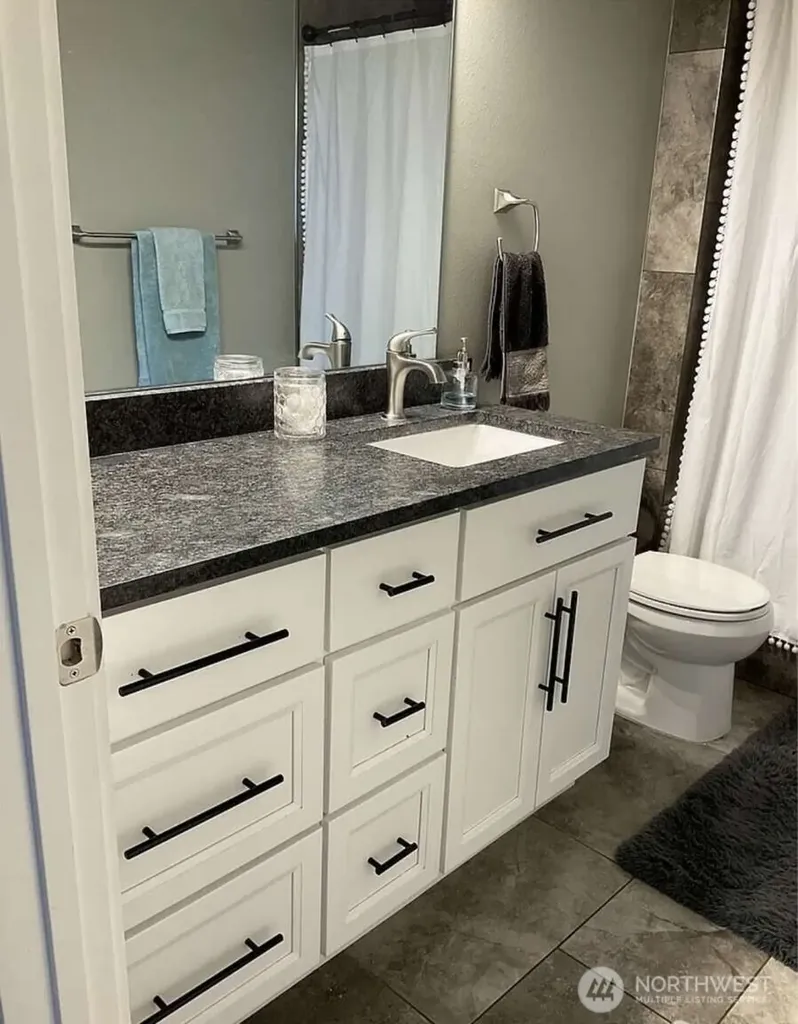4337 Road 7.4 NE Moses Lake WA 98837