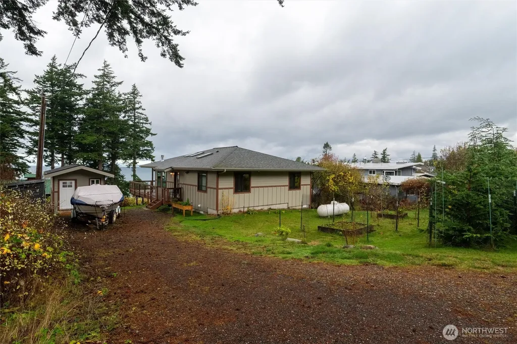 2533 Island View Lane Lummi Island WA 98262