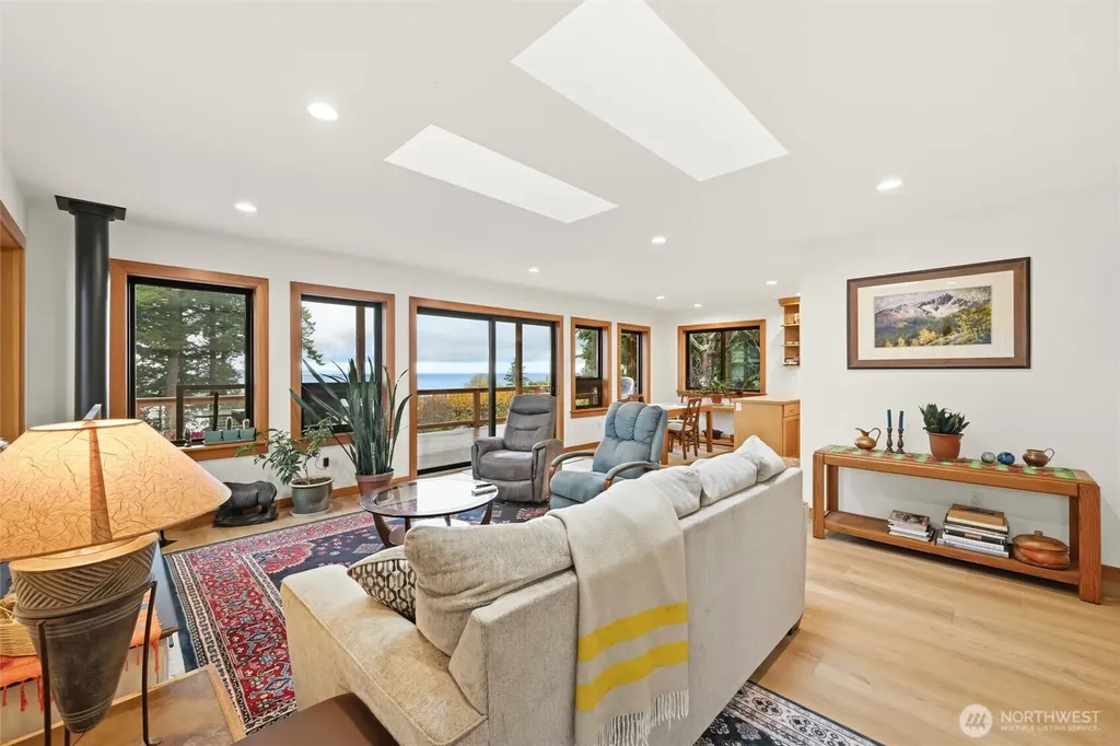 2533 Island View Lane Lummi Island WA 98262