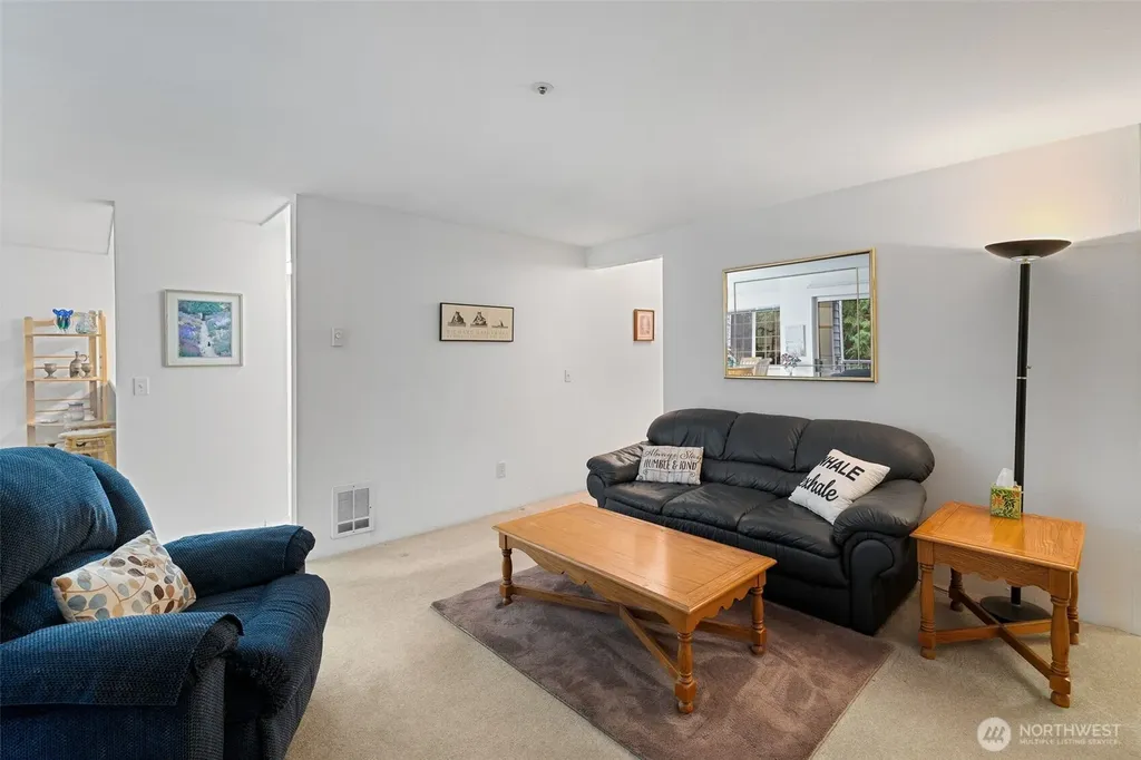 7453 Newcastle Golf Club Road Newcastle WA 98059
