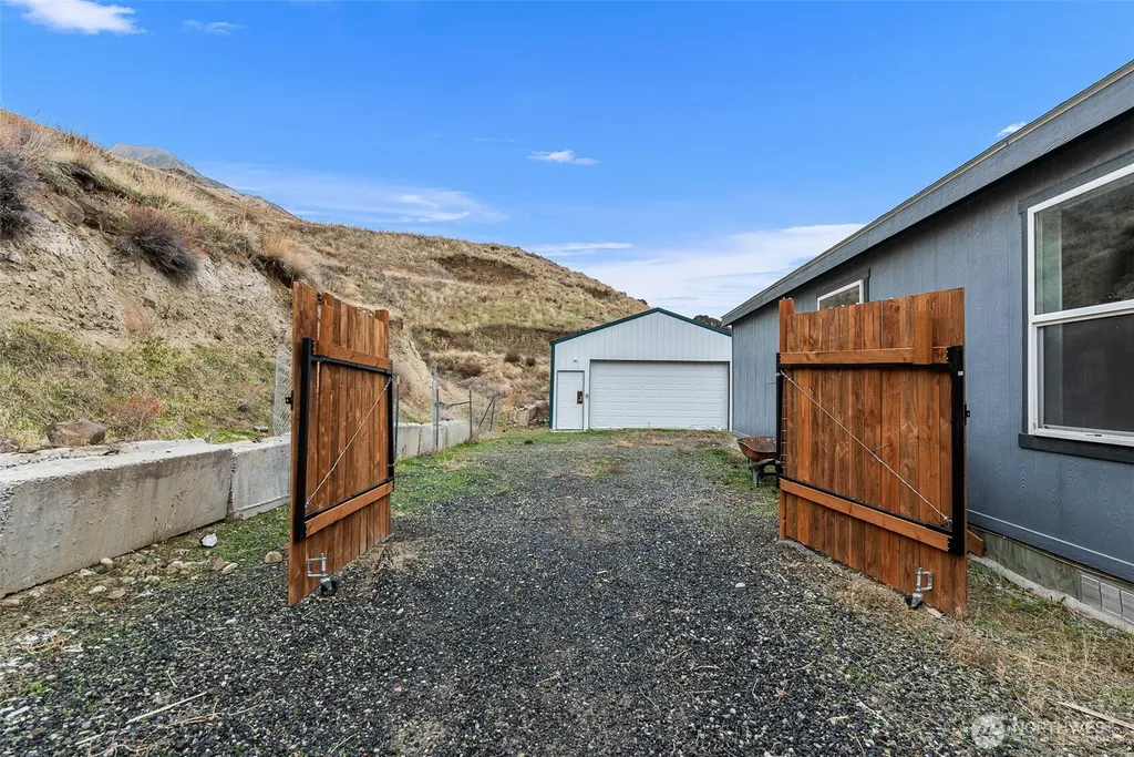 3570 Pinnacle Place Wenatchee WA 98801