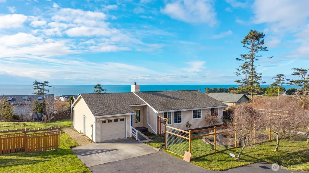 765 El Toro Street Coupeville WA 98239