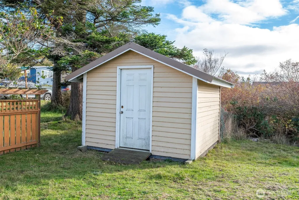 765 El Toro Street Coupeville WA 98239