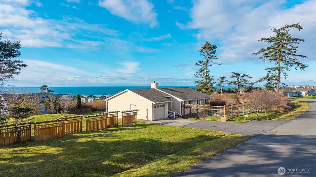 765 El Toro Street Coupeville WA 98239