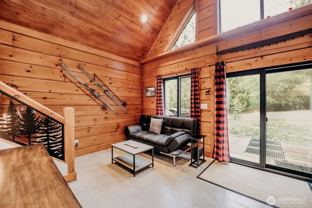 15033 Welcome Road Glacier WA 98244