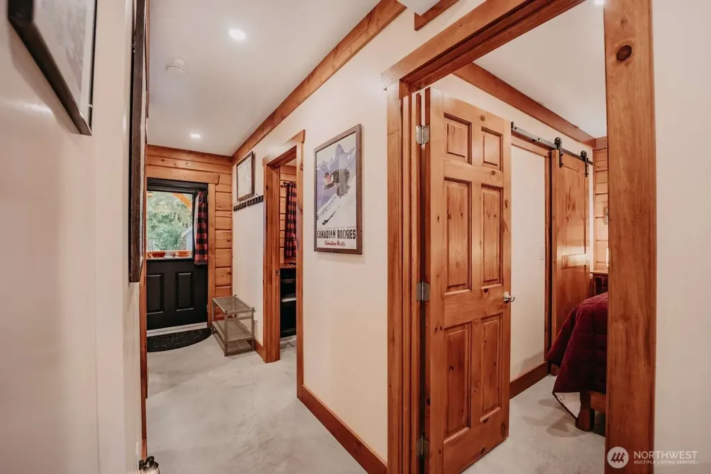 15033 Welcome Road Glacier WA 98244