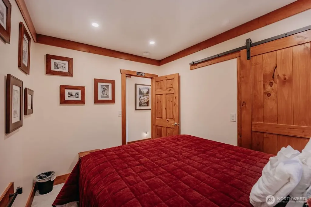 15033 Welcome Road Glacier WA 98244
